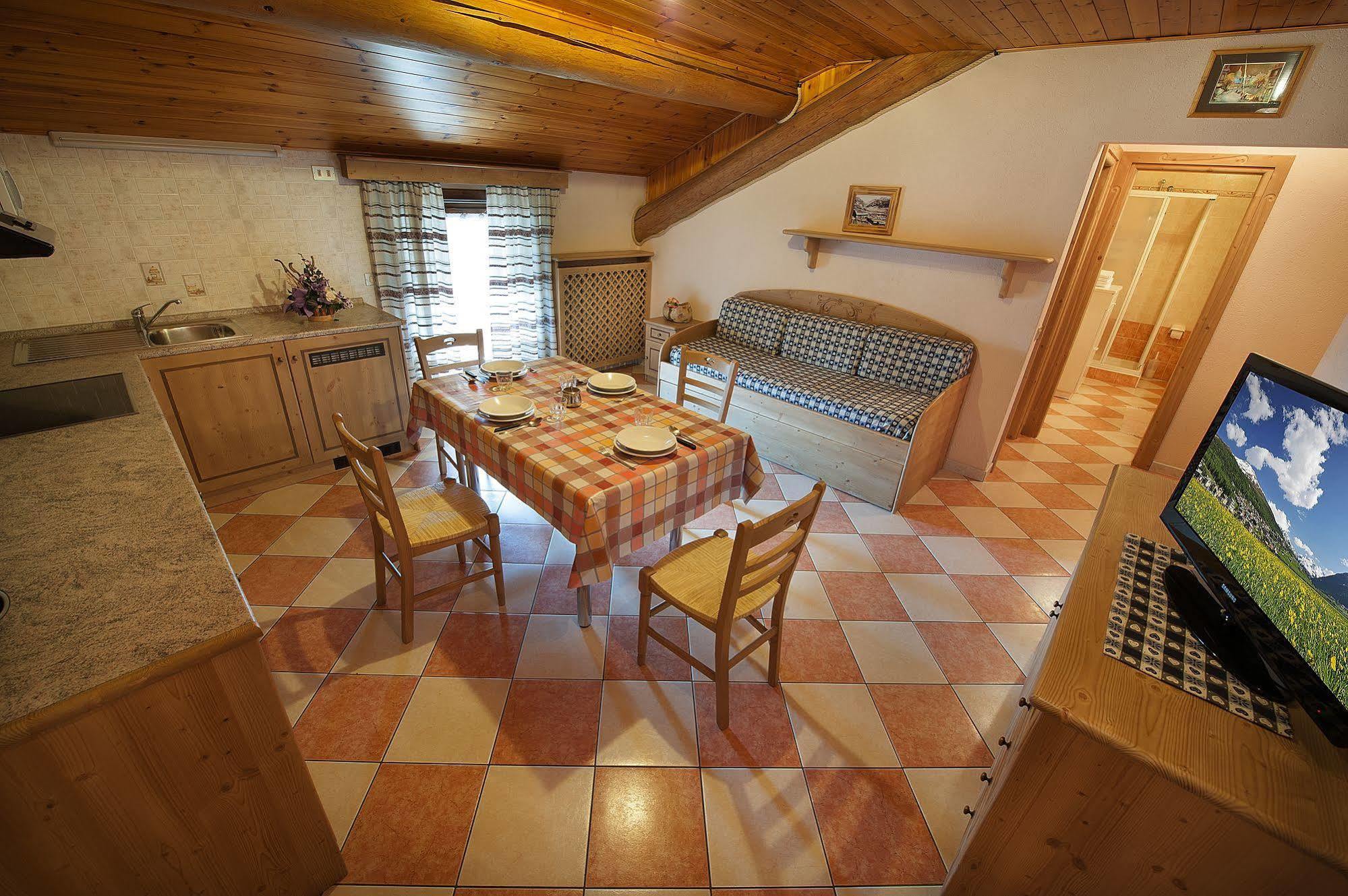 Baita Carosello Apt 4 By Livigno Accomodation المظهر الخارجي الصورة